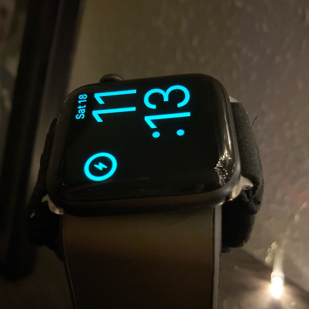 Apple Watch Series 5 44mm